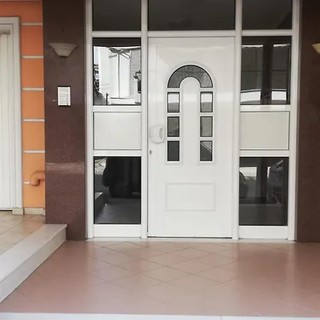 Family Spacious Appartement Veria (Imathia)